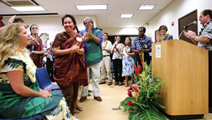 The crowd applauds Keolani Noa, Kapiolani Community College’s STEM Program coordinator, for her contributions to the program. Photo by Wilson Lau. (See story on Page 1).