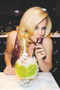 JENNY MCCARTHY at Sugar Factory American Brasserie. Photo from Kimo Akane