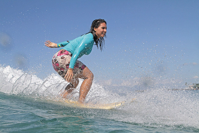Hawaiis Surfing Congresswoman U S Rep Tulsi Gabbard MidWeek