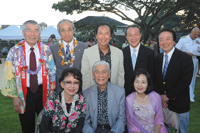 1st row- Jean & Gov. George Ariyoshi, Takanobu Takahashi. 2nd row- Noriyuki Suzuki, Consul General Toyoei Shigeeda, Mayor Motohide Goto, Michimasa Matsushima