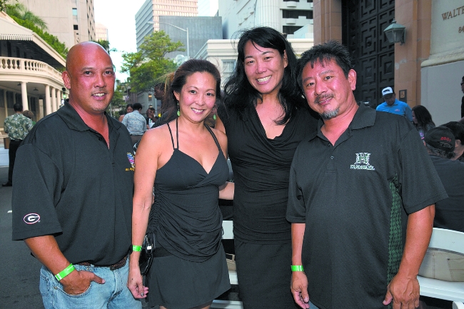 Les and Faye Takasane, Lisa and Dean Shishido.
