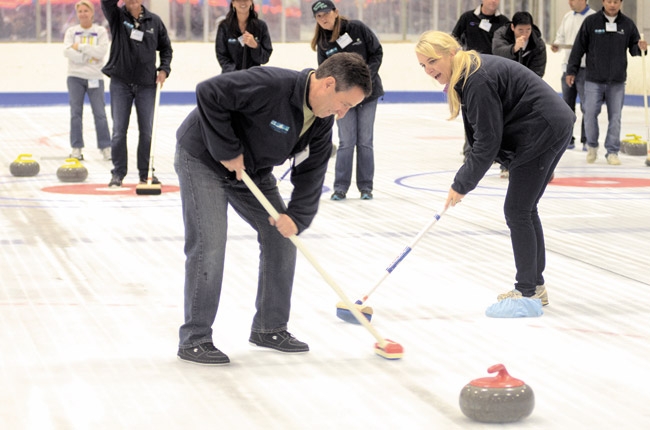 mw-feature-103013-curling-1