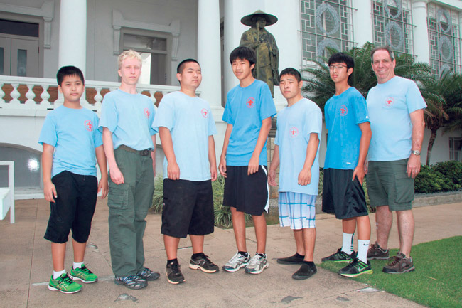 Hawaii Boy Scouts Soar As Eagles