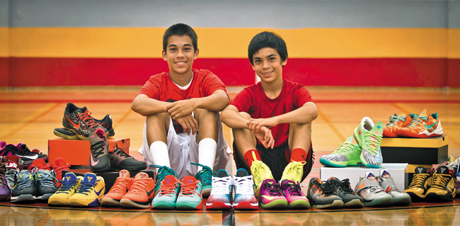 Keanu (left) and Kawika Akina are helping basketball players find just the right shoes via online reviews. Photo by Kuulei Media. 