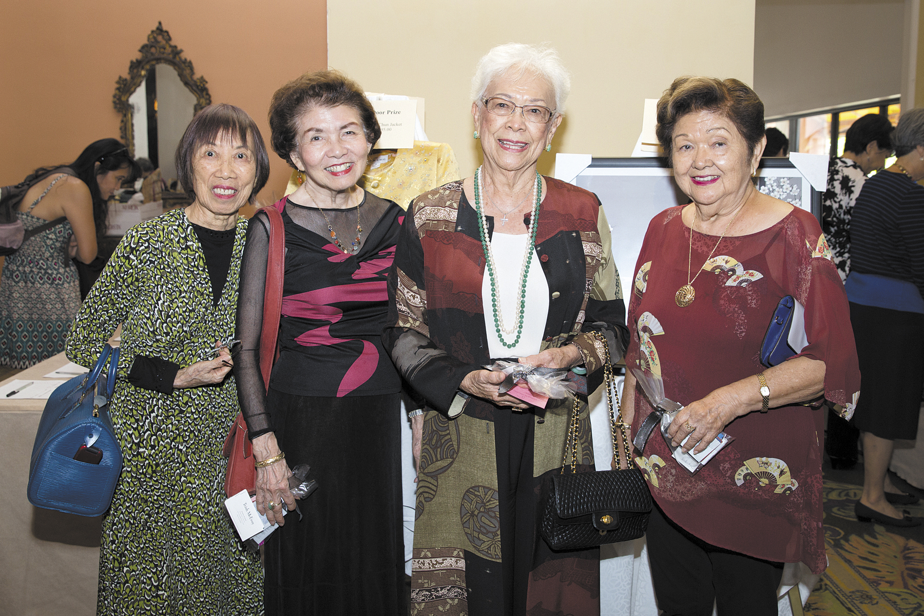 Chinese Women’s Club Of Honolulu Benefit
