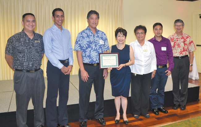 Kahala Nui recently recognized key business partners of 2014 who have gone beyond the call of duty to serve residents and associates of the retirement complex. United Laundry Services is honored in this photo of the ceremony: (from left) Kahala Nui's Kevin Valera, ULS's William Santos-Joaquin, Randall Sato and Vicky Cayetano; Kahala Nui's Lea Ramelb, USL's Daryn Santa-Monica and Kahala Nui CEO Pat Duarte. Photo from Becker Communications.