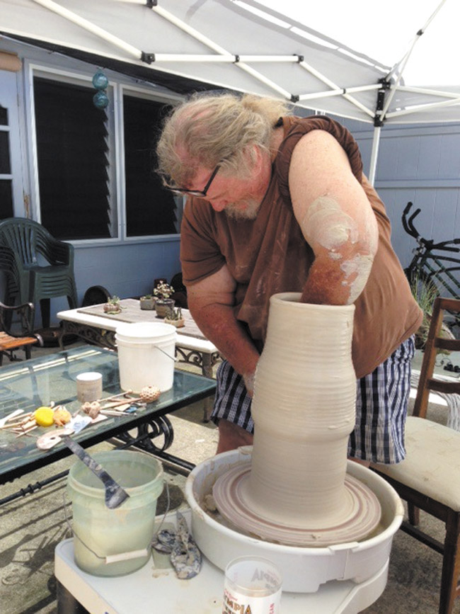 Kaneohe potter Steve Martin is preparing a huge vessel for the May 2 Windward Potters spring sale. He also will be at Pots 'n Plants this Saturday. Photo by Karen Kim.