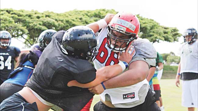 Athletes show their stuff at last year’s GPA Football Maximum Exposure Camp PHOTO FROM PACIFIC ISLANDS ATHLETIC ALLIANCE