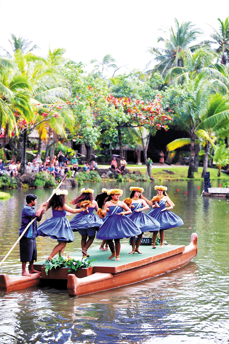 WW-021517-Moanikeala-PCC-Hawaiian-Village-Canoe-Show