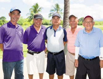 Tamura Hosts Golf Tourney